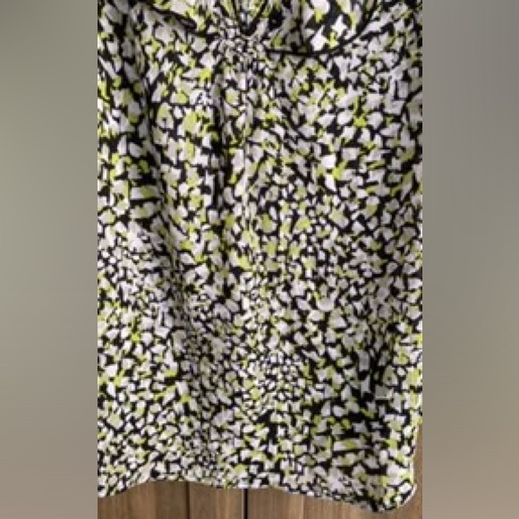 NWOT! Avenue Print Camisole Ruffle Tank / 18/20 - Picture 15 of 16